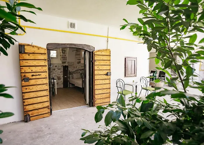 Apartman 150 Steps To The Main Square *