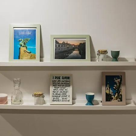 150 Steps To The Main Square 公寓