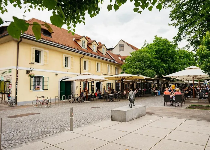 150 Steps To The Main Square