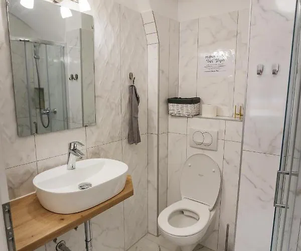 150 Steps To The Main Square *