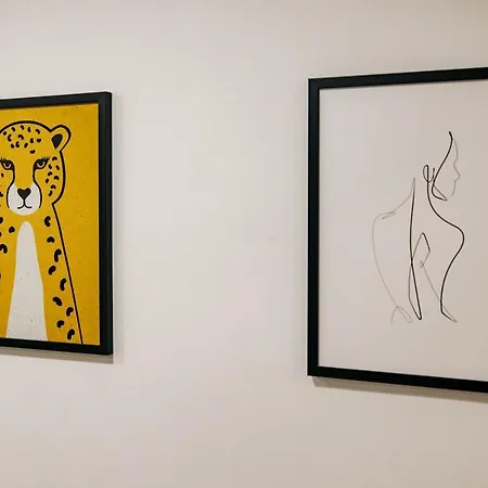 150 Steps To The Main Square Appartement *